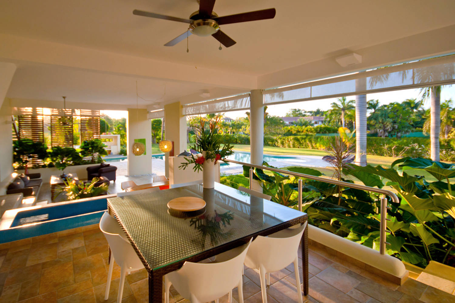 SHR118 villa exterior with private pool